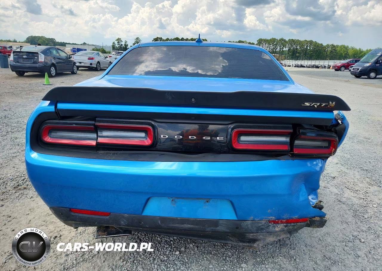 2016 Dodge Challenger R-T Scat Pack VIN:2C3CDZFJ2GH237072 - 6