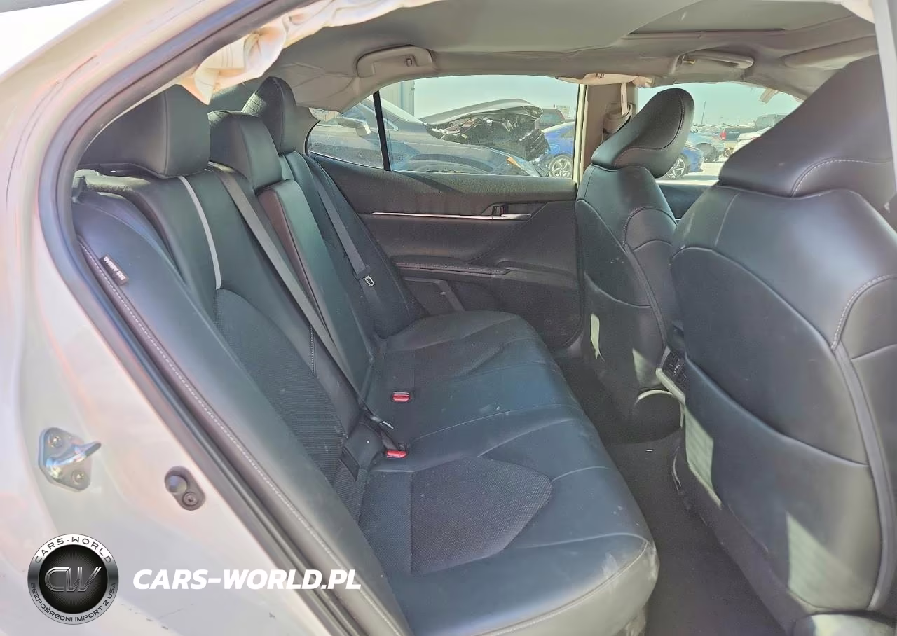 2022 Toyota Camry Xse VIN:4T1K31AK3NU041045 - 10