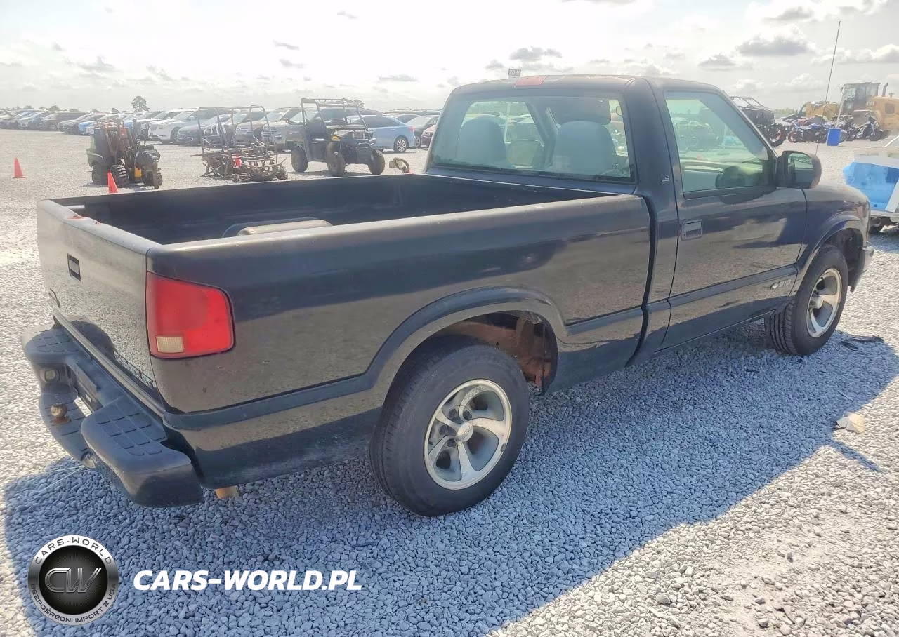 2003 Chevrolet S Truck S10 VIN:1GCCS14H038159197 - 3