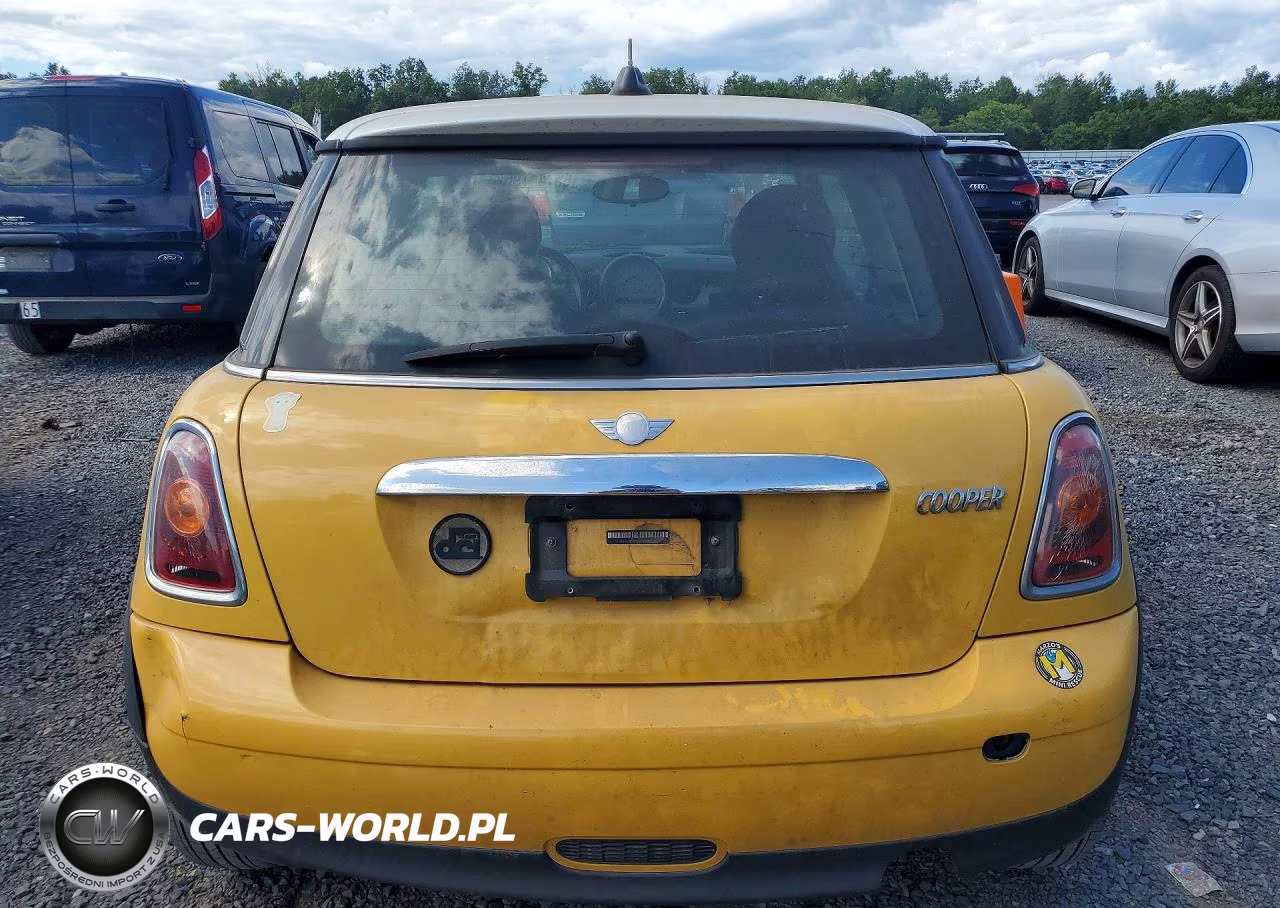 2007 Mini Cooper VIN:WMWMF33577TU62876 - 6