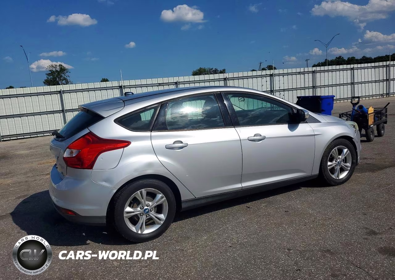 2013 Ford Focus Se VIN:1FADP3K22DL222630 - 3