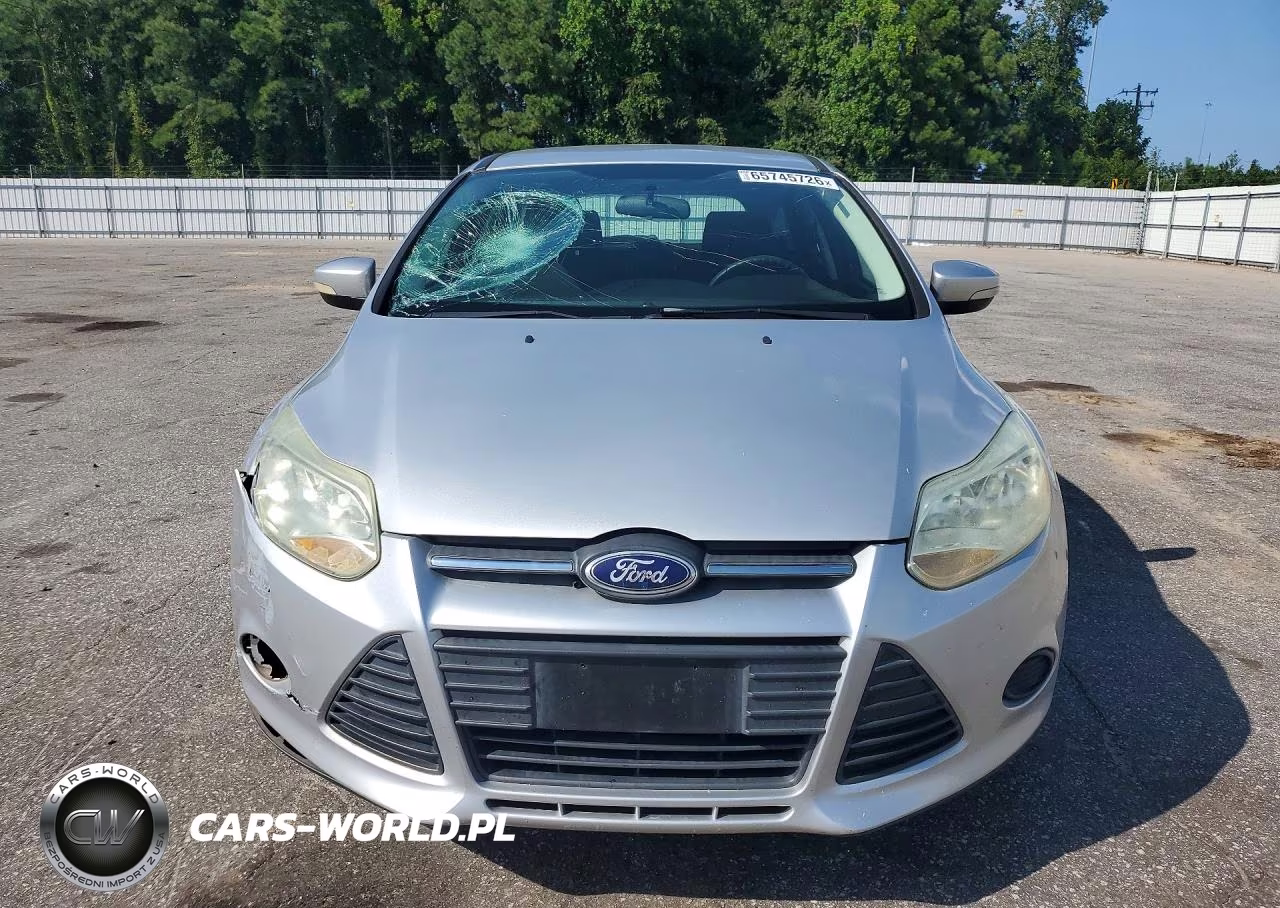 2013 Ford Focus Se VIN:1FADP3K22DL222630 - 5