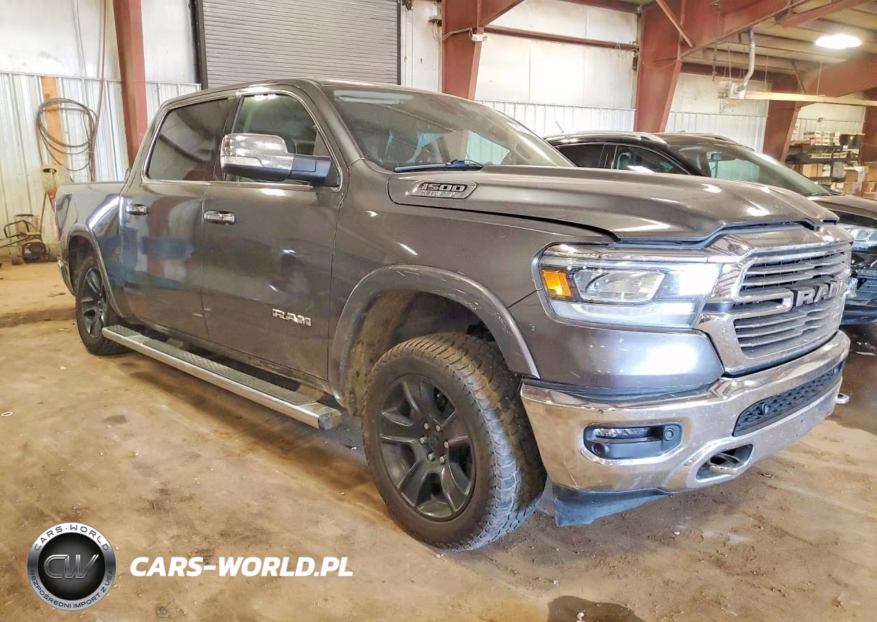 2021 Ram 1500 Laramie VIN:1C6SRFJT9MN556527 - 4