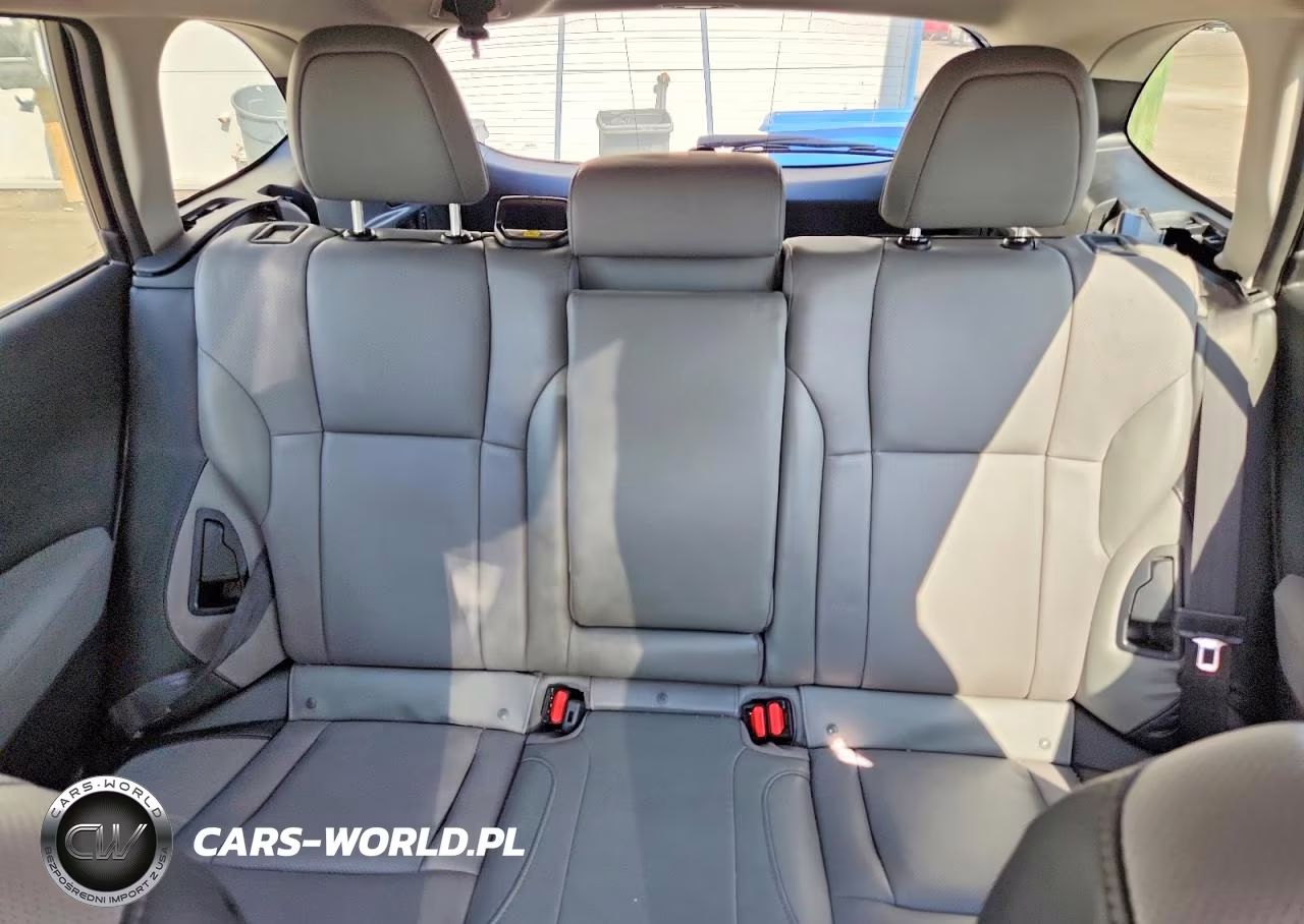 2025 Subaru Outback Limited VIN:4S4BTANC1S3211522 - 10