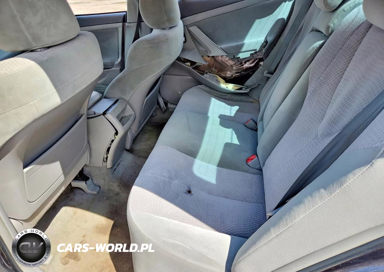 2011 Toyota Camry Le VIN:4T1BF3EK9BU606892 - 10