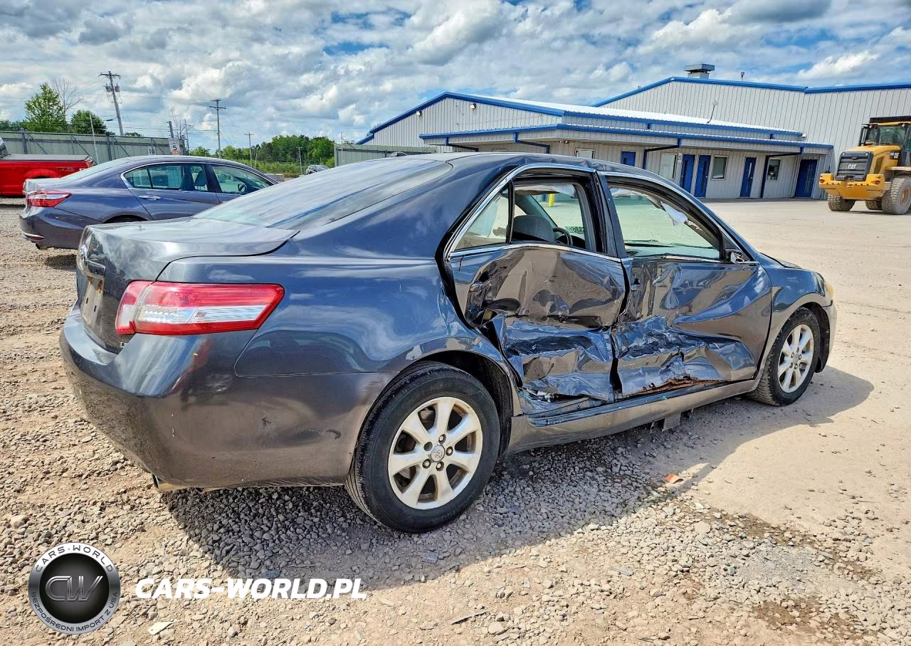 2011 Toyota Camry Le VIN:4T1BF3EK9BU606892 - 3