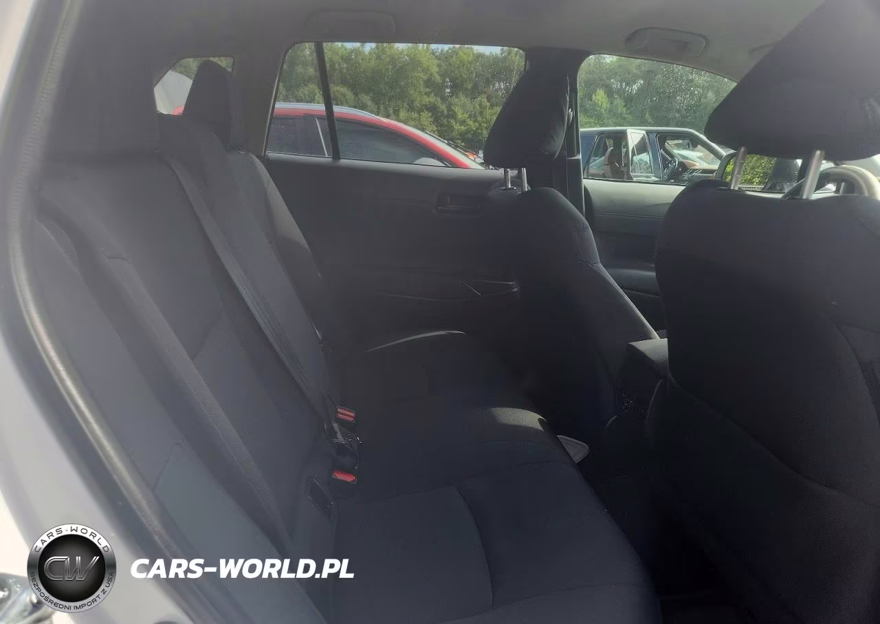 2023 Toyota Corolla Cross Le VIN:7MUCAABG6PV073901 - 11
