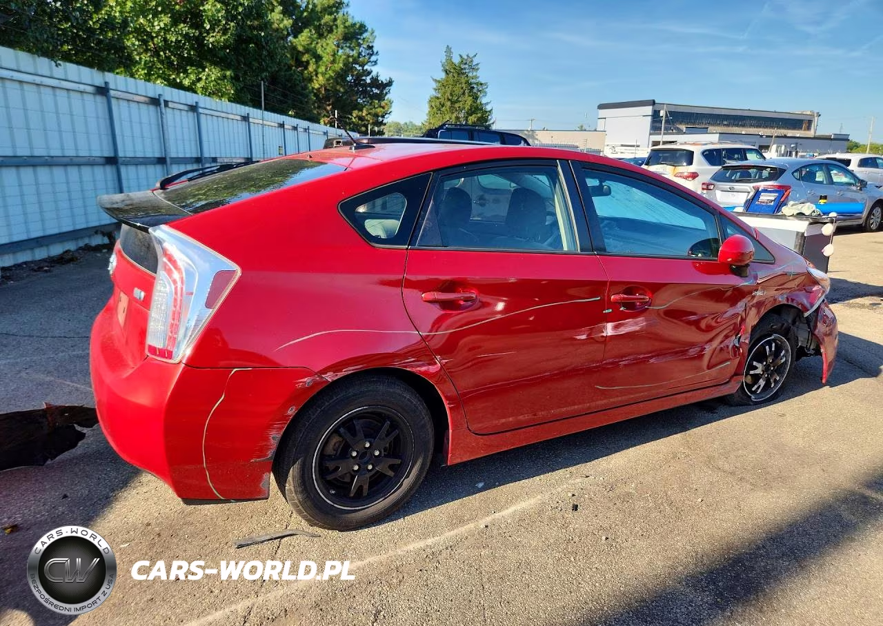 2013 Toyota Prius Three VIN:JTDKN3DU8D0342696 - 3