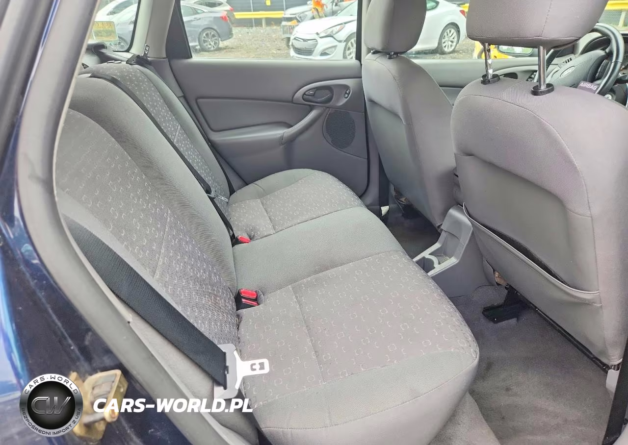 2004 Ford Focus Zx5 VIN:3FAHP37Z64R111023 - 10