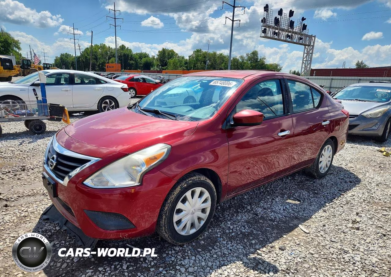 2017 Nissan Versa 1.6 Sv – zdjęcie 1 z 12