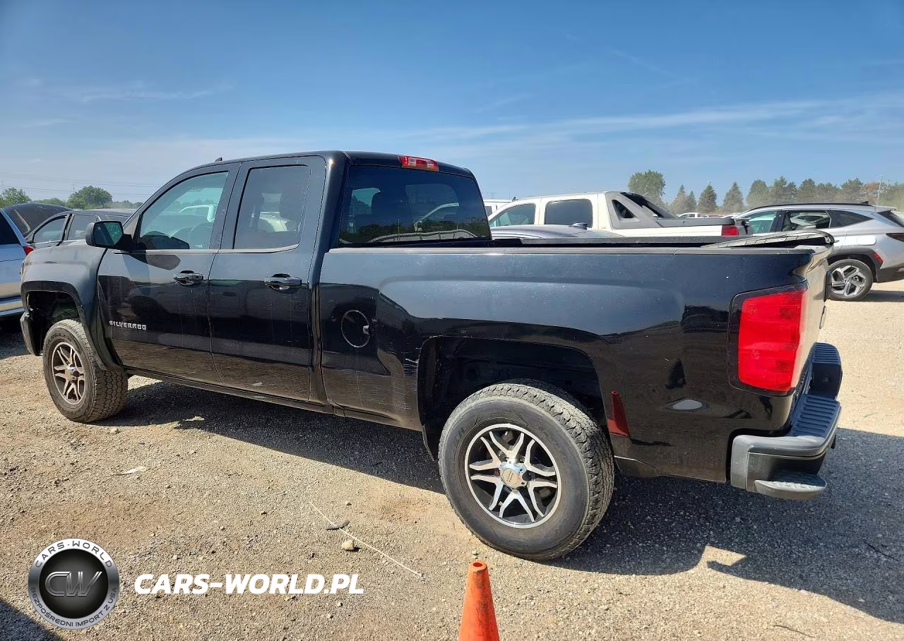 2018 Chevrolet Silverado C1500 Custom VIN:1GCRCPEH1JZ283043 - 2