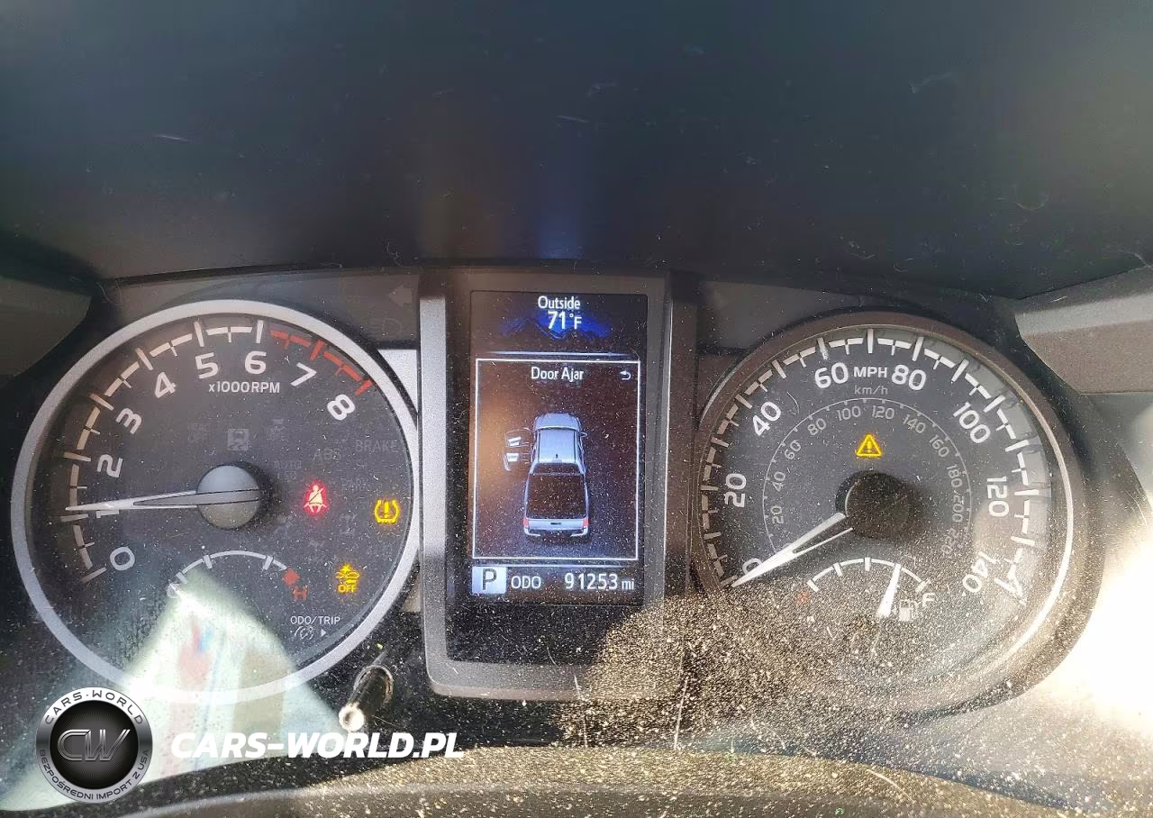 2021 Toyota Tacoma Trd Off-Road VIN:5TFCZ5AN4MX277418 - 9
