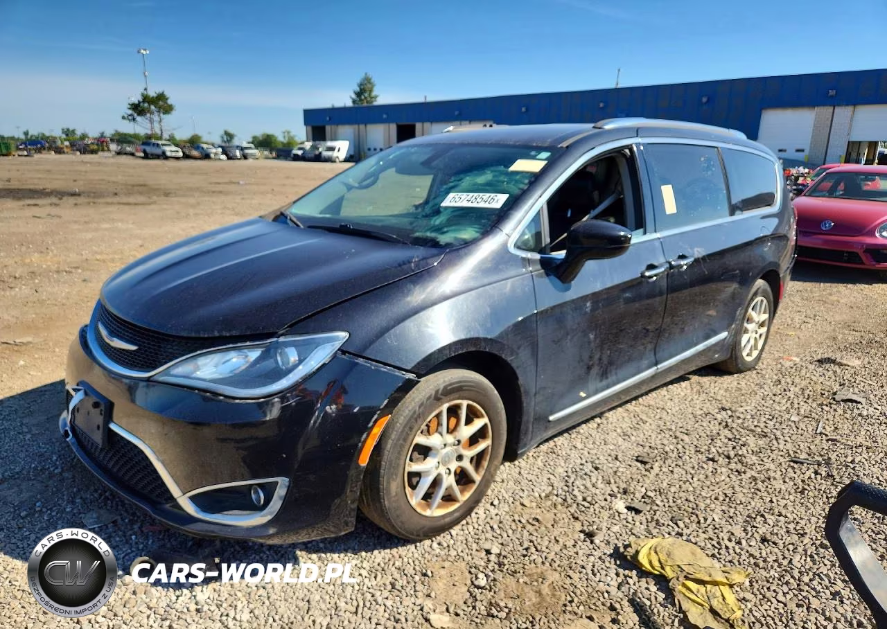 2020 Chrysler Pacifica Touring L