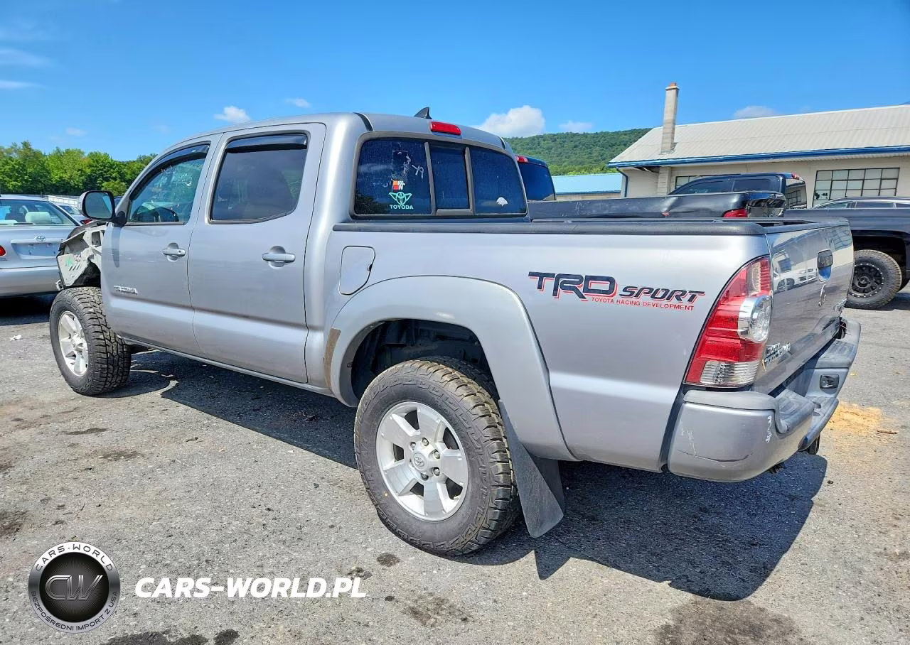 2015 Toyota Tacoma Double Cab Prerunner VIN:3TMJU4GN6FM179667 - 2