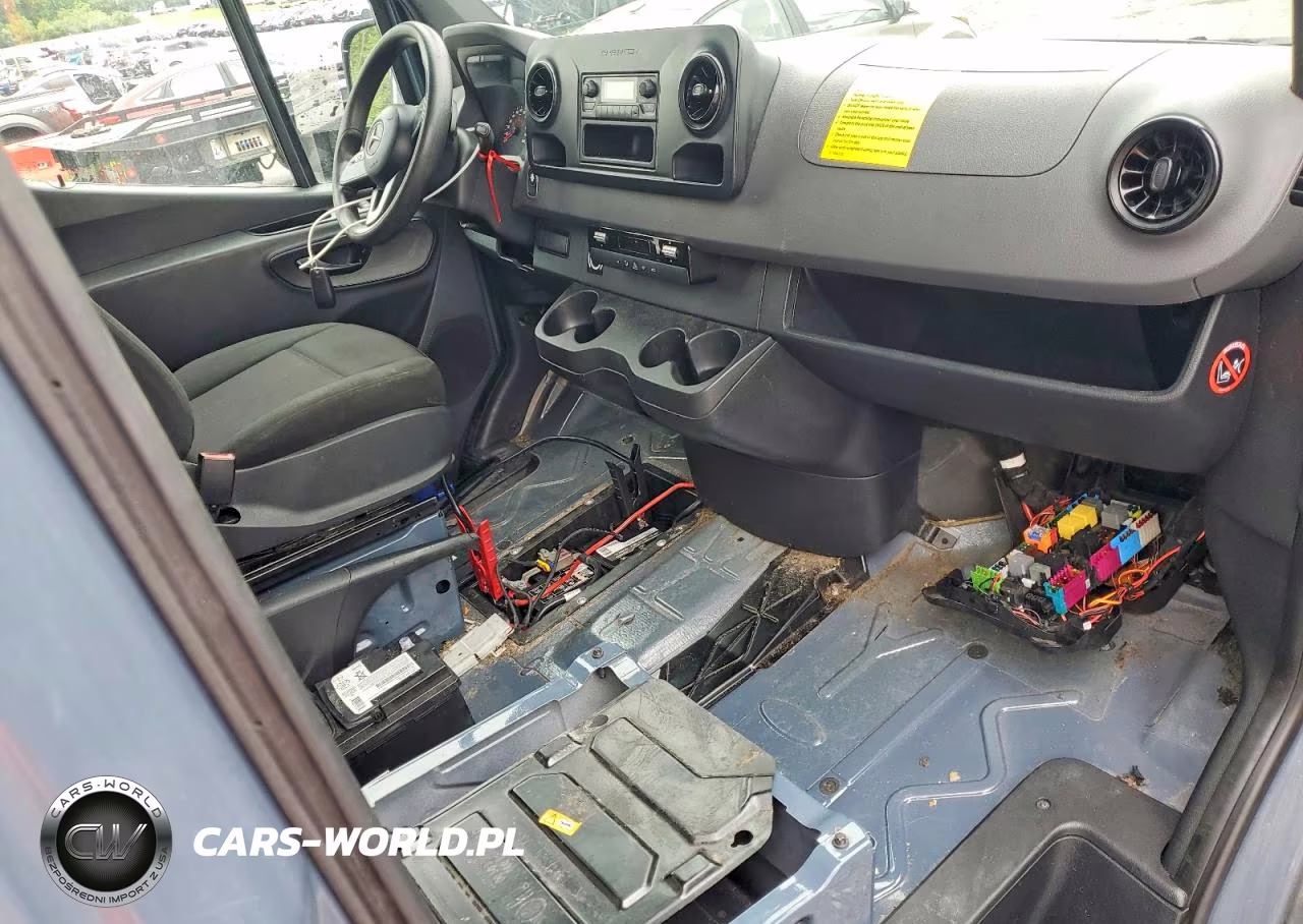 2019 Mercedes-Benz Sprinter 2500-3500 VIN:WD4PF1CD7KP146350 - 8