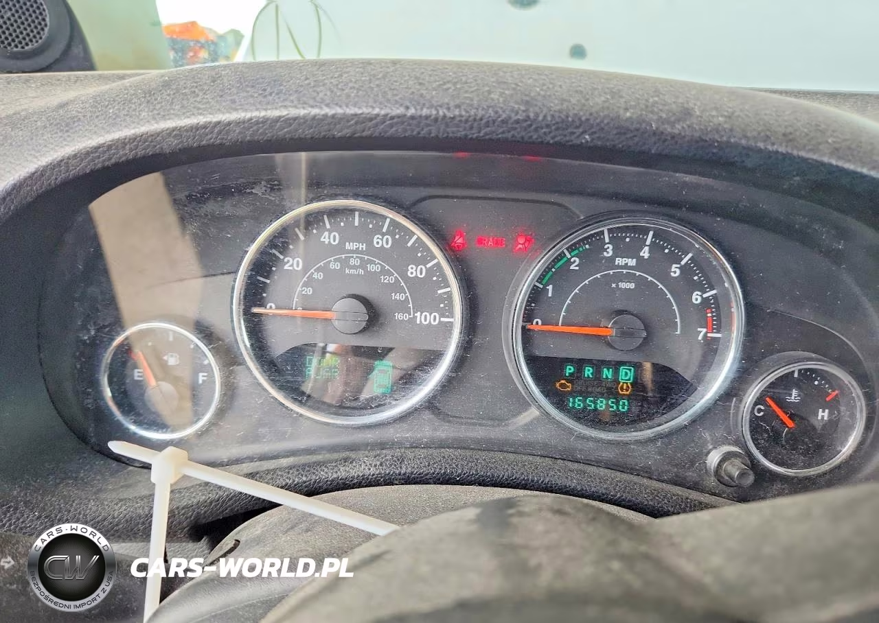 2013 Jeep Wrangler Sport VIN:1C4AJWAG1DL677630 - 9
