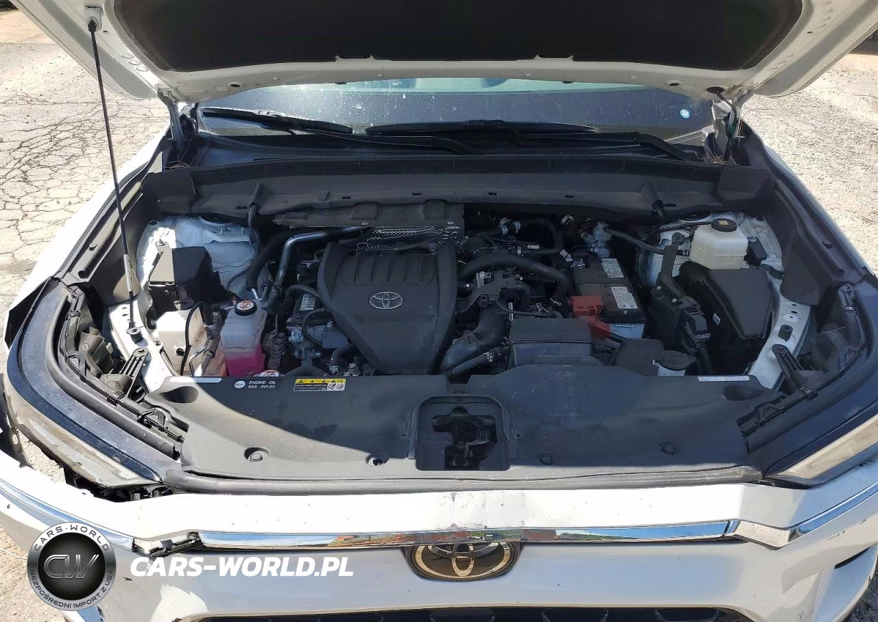 2026 Toyota Grand Highlander Xle VIN:5TDAAAB53TS104807 - 12