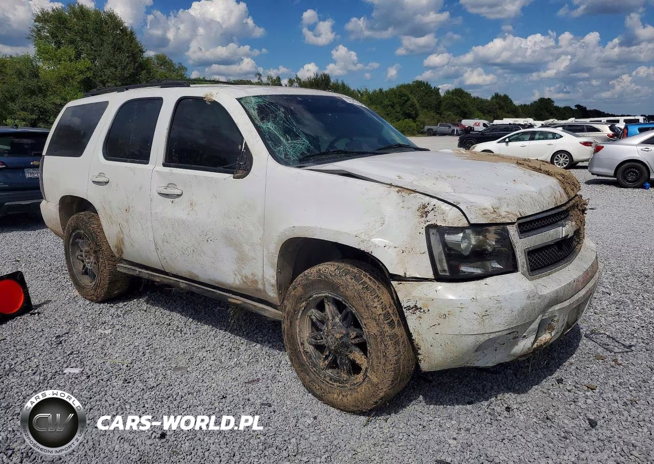 2011 Chevrolet Tahoe C1500 Ls VIN:1GNSCAE05BR314487 - 4