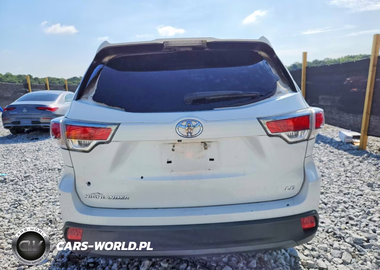 2015 Toyota Highlander Le VIN:5TDZKRFH5FS052989 - 6