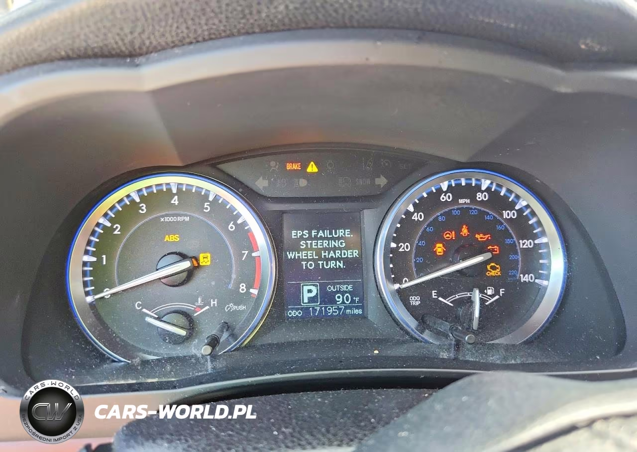 2015 Toyota Highlander Le VIN:5TDZKRFH5FS052989 - 9