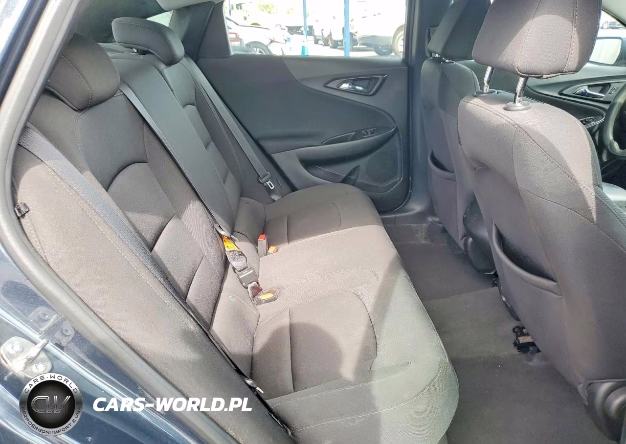 2019 Chevrolet Malibu Ls VIN:1G1ZB5ST9KF156567 - 10
