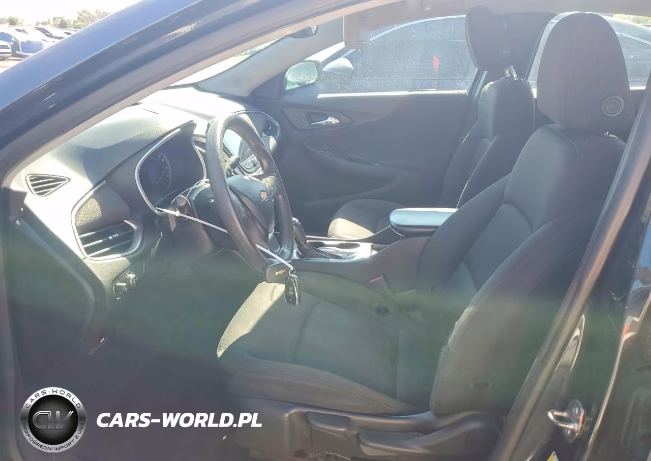 2019 Chevrolet Malibu Ls VIN:1G1ZB5ST9KF156567 - 7