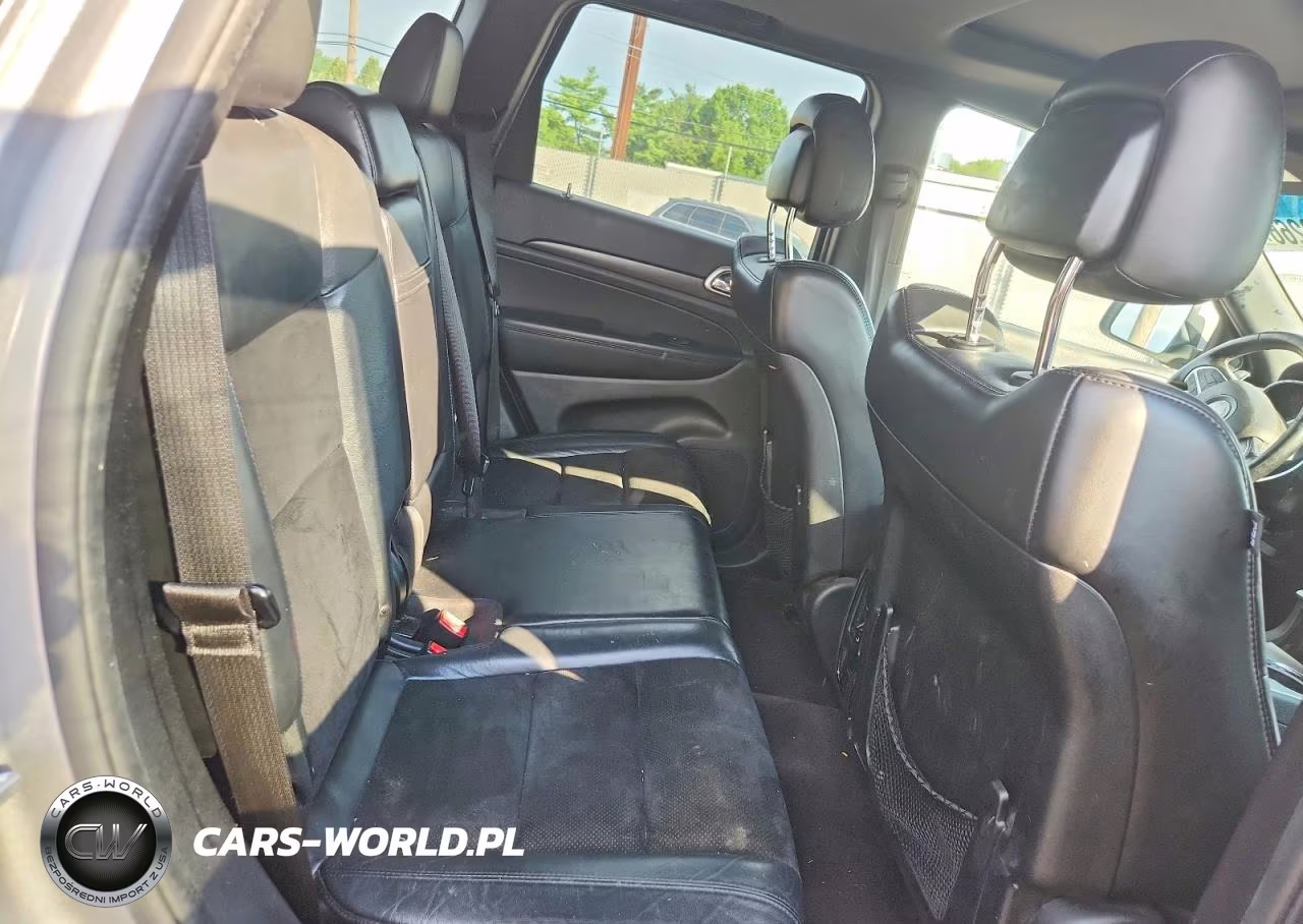 2015 Jeep Grand Cherokee Laredo VIN:1C4RJFAGXFC227352 - 11