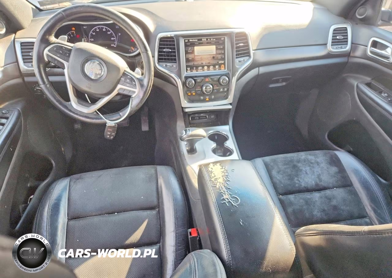 2015 Jeep Grand Cherokee Laredo VIN:1C4RJFAGXFC227352 - 8