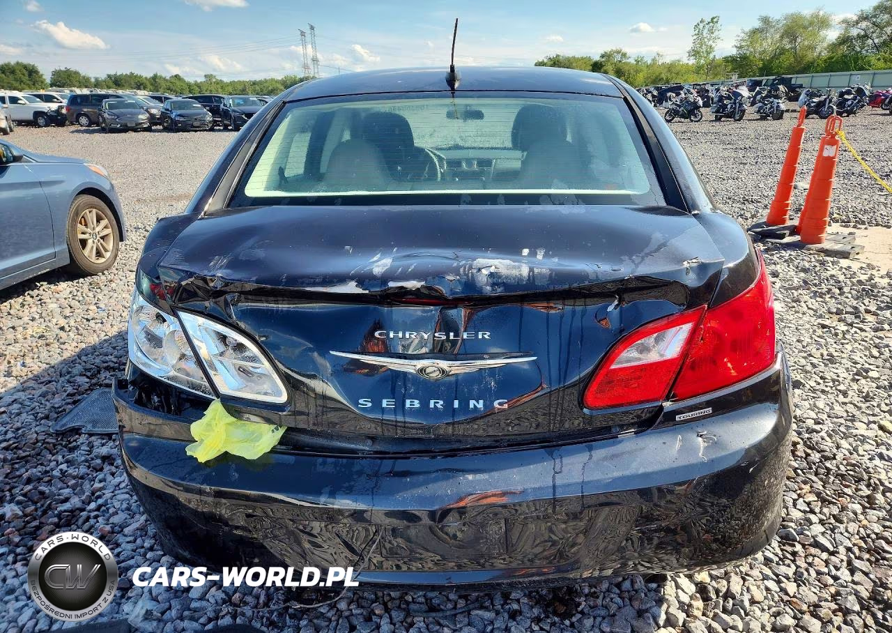 2010 Chrysler Sebring Touring VIN:1C3CC4FBXAN176325 - 6