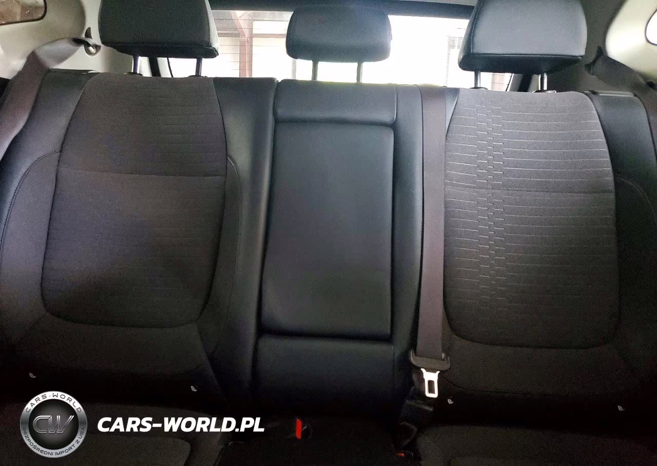 2021 Kia Seltos S VIN:KNDEUCAA3M7169056 - 10