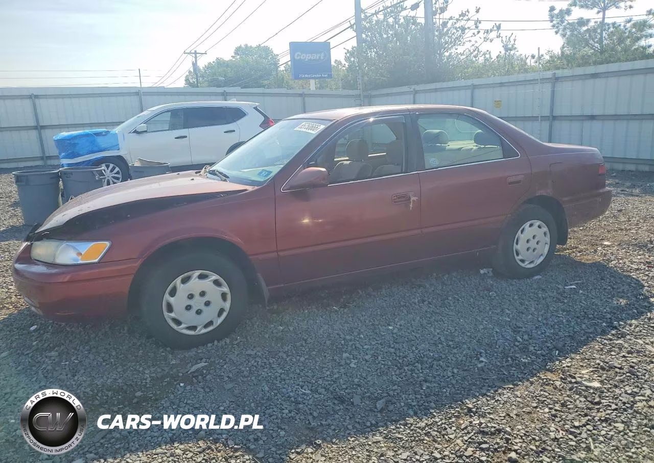 1999 Toyota Camry Le