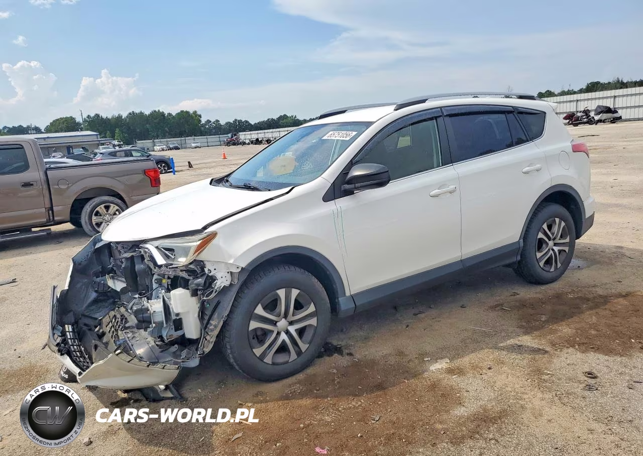 2017 Toyota Rav4 Le – zdjęcie 1 z 13