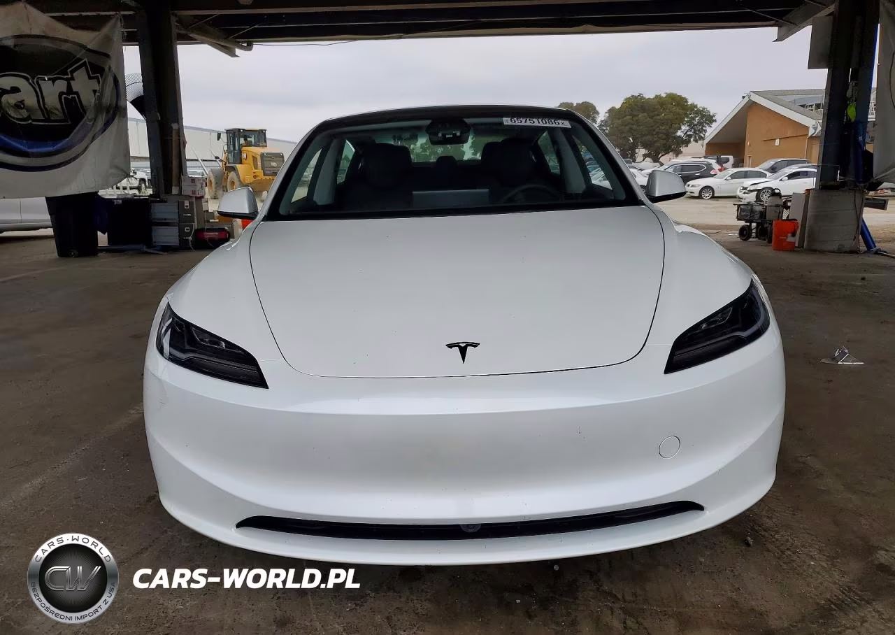 2025 Tesla Model 3 VIN:5YJ3E1EA8SF123121 - 5