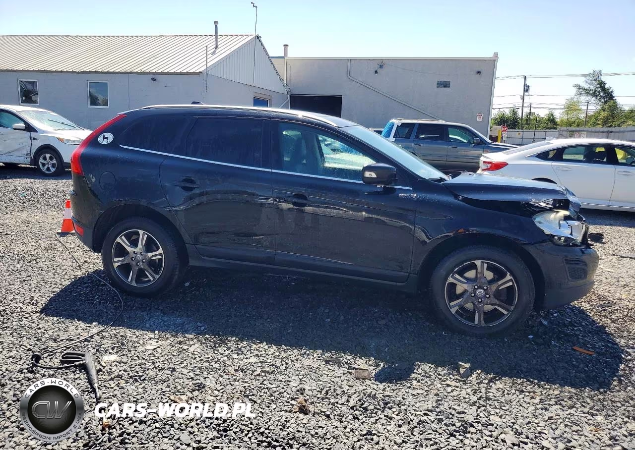 2012 Volvo Xc60 T6 VIN:YV4902DZ1C2265706 - 4