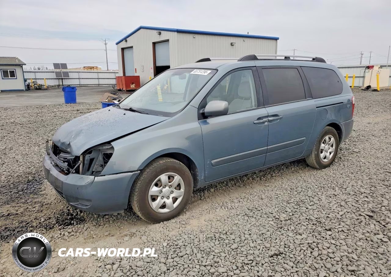 2008 Kia Sedona Lx