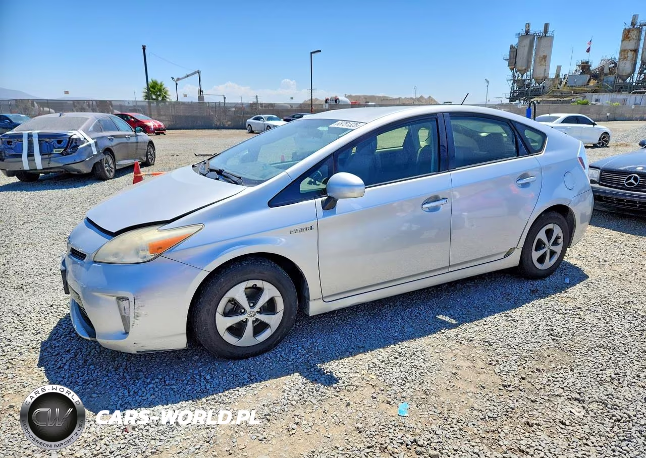 2012 Toyota Prius Two – zdjęcie 1 z 12