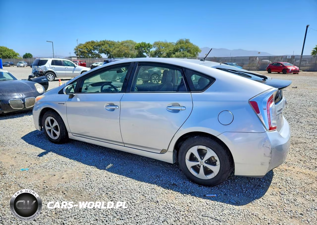 2012 Toyota Prius Two VIN:JTDKN3DU7C1587806 - 2