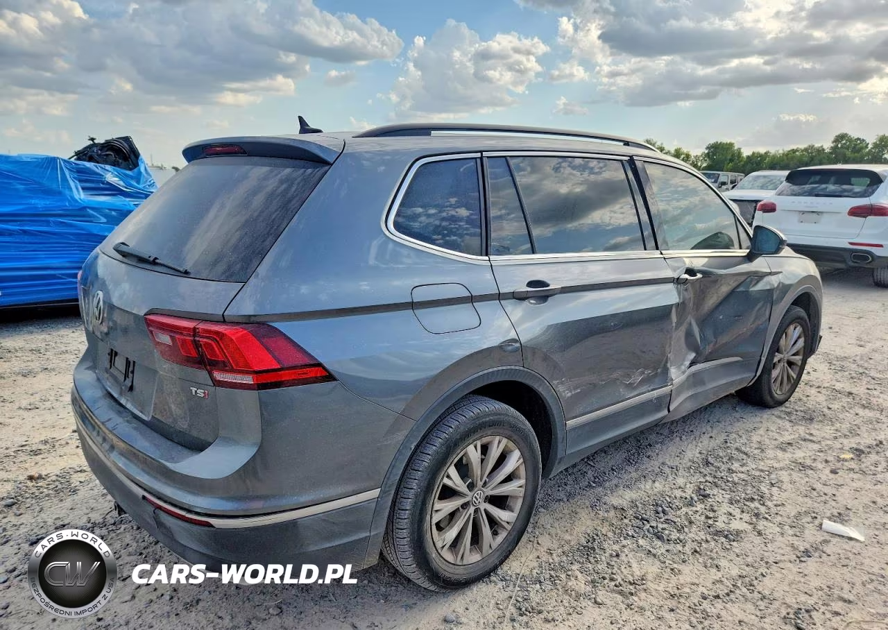 2018 Volkswagen Tiguan Se VIN:3VV3B7AX0JM187543 - 10