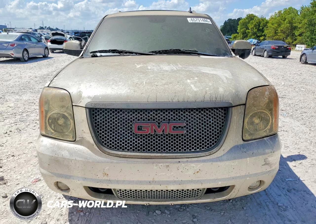 2011 GMC Yukon Denali VIN:1GKS1EEF5BR122713 - 5