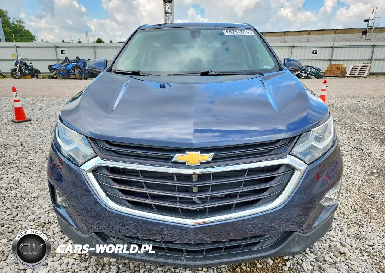 2018 Chevrolet Equinox Lt VIN:3GNAXJEV8JL105262 - 5