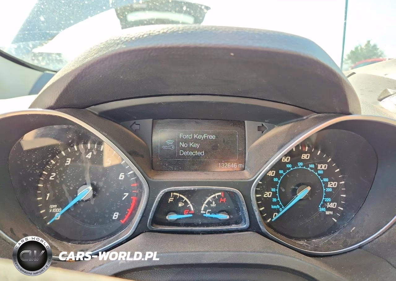 2016 Ford Escape Titanium VIN:1FMCU0JX5GUA10969 - 9