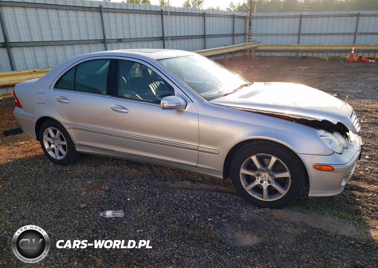 2007 Mercedes-Benz C-Class C280 Luxury VIN:WDBRF92H07F896626 - 4