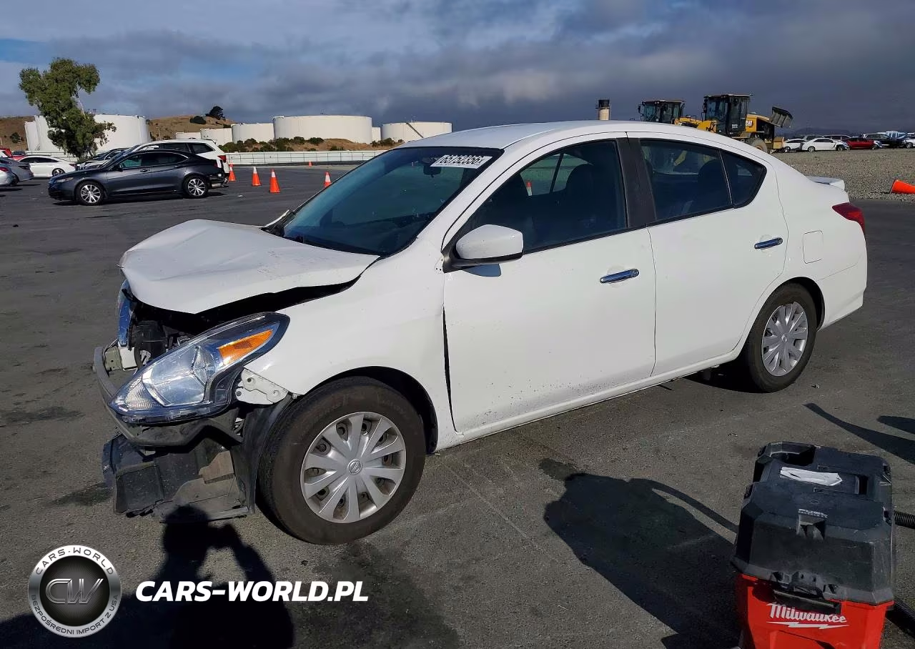 2019 Nissan Versa Sv – zdjęcie 1 z 13
