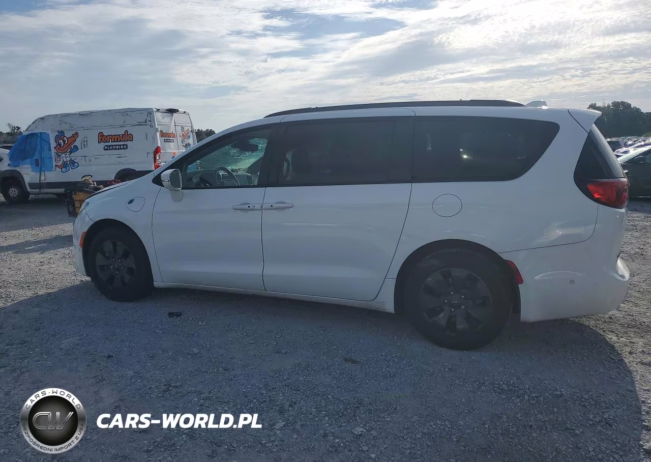 2020 Chrysler Pacifica Hybrid Limited VIN:2C4RC1N73LR287550 - 2