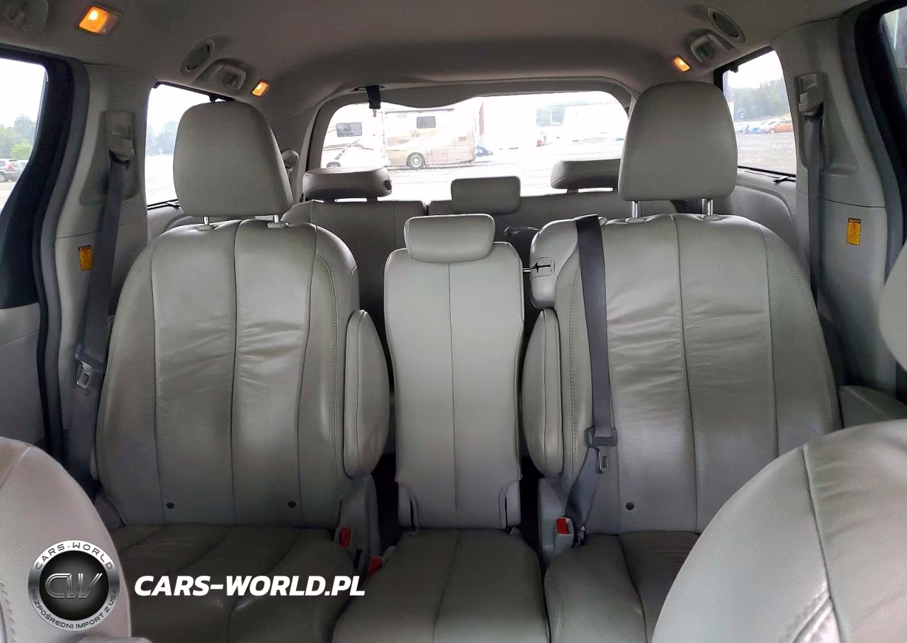 2011 Toyota Sienna Xle 8-Passenger VIN:5TDYK3DC6BS161701 - 10