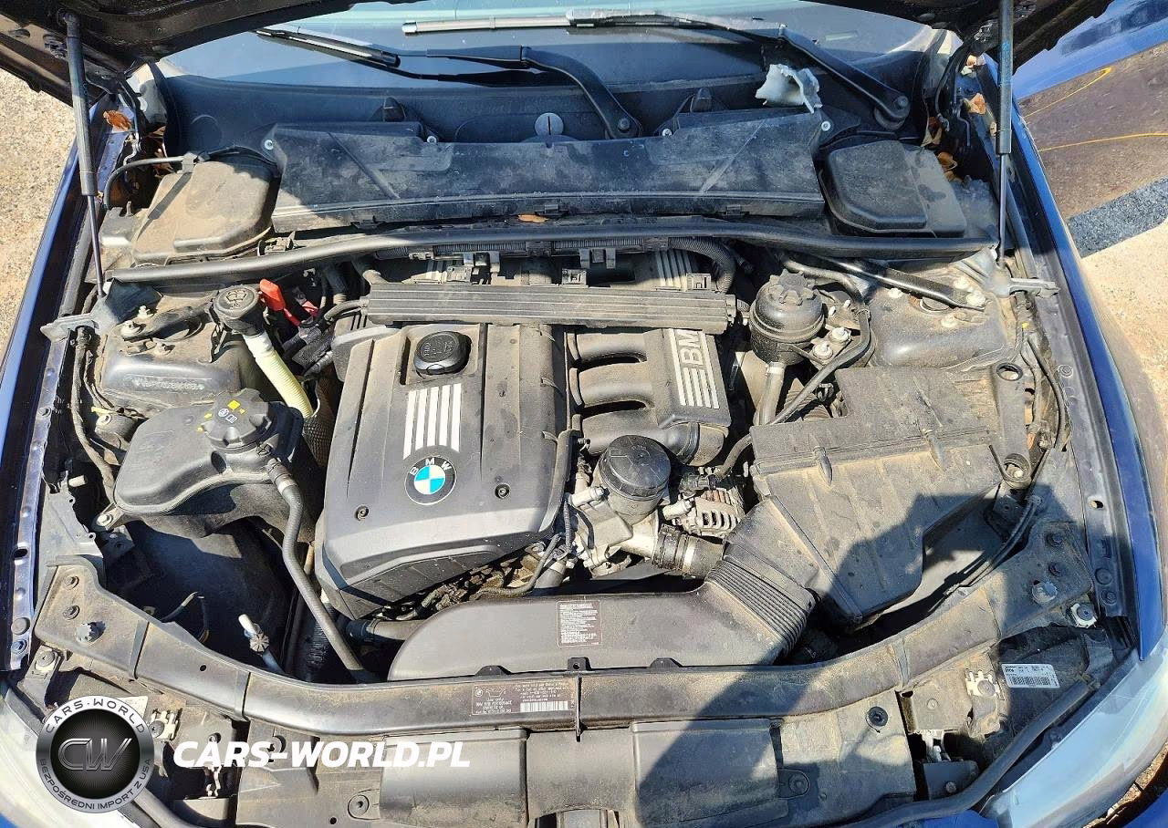 2011 BMW 328 Xi VIN:WBAPK7G50BNN78766 - 11