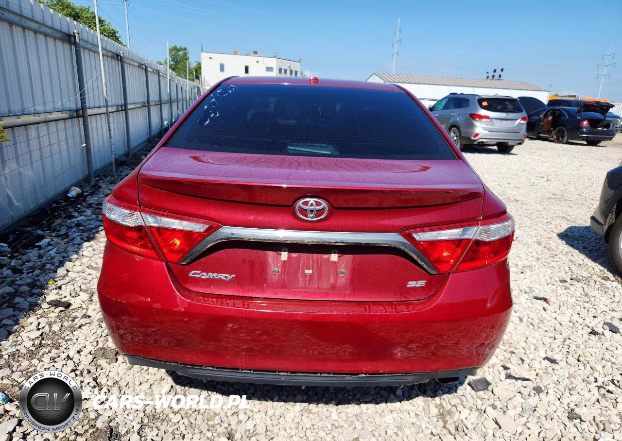 2015 Toyota Camry Se VIN:4T1BF1FK2FU891881 - 6