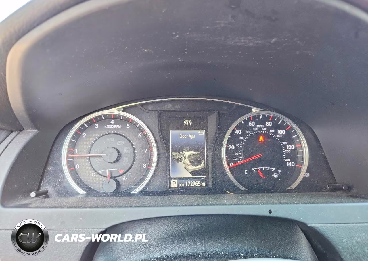 2015 Toyota Camry Se VIN:4T1BF1FK2FU891881 - 9