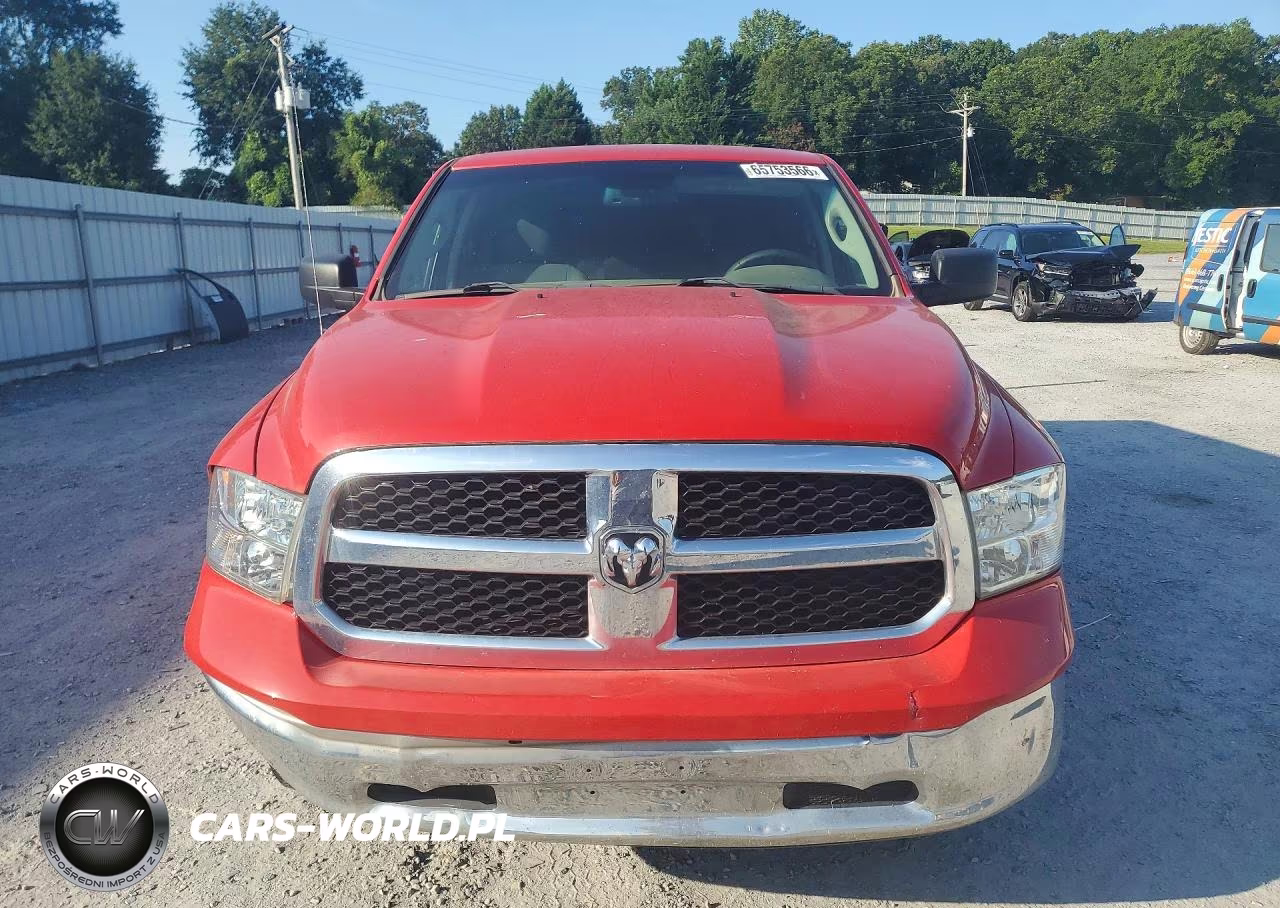 2019 Ram 1500 Classic Tradesman VIN:1C6RR6FG5KS727461 - 5