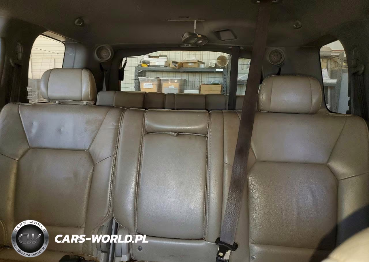 2009 Honda Pilot Touring VIN:5FNYF38979B001764 - 10